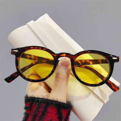 Classic Round Sunglasses for Men and Women (Black/Yellow)
